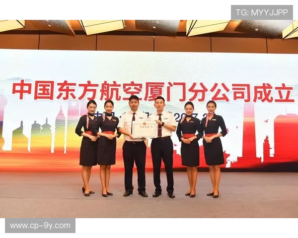 金强足球俱乐部崭新篇章：打造国内顶级赛事实力团队的战略布局与发展计划